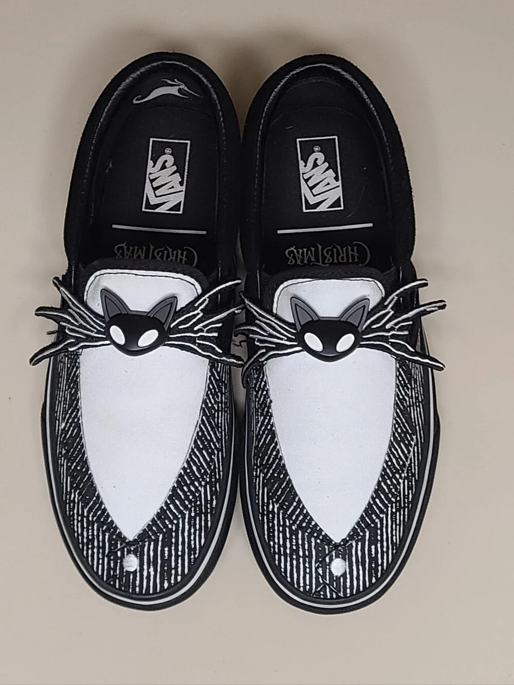Vans X Nightmare Before Christmas Jake Skellington classic slip on sneakers Sz 8